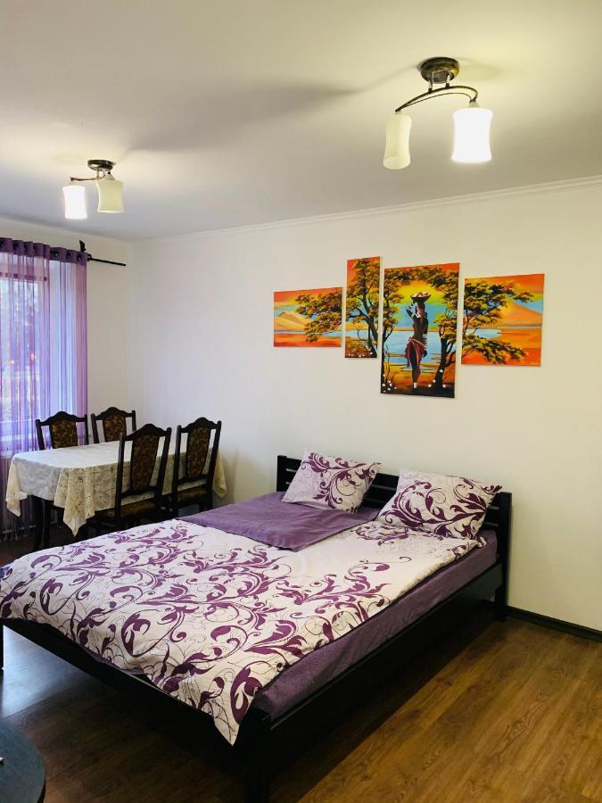 Apartment Rovno 罗夫诺 外观 照片